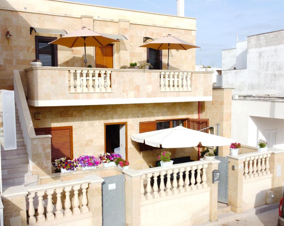Kalispera Hotel Torre Lapillo Buitenkant foto