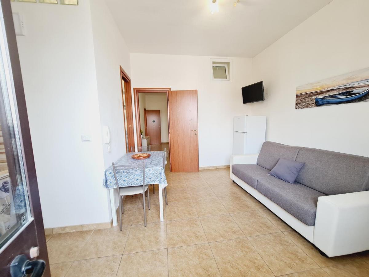 Kalispera Hotel Torre Lapillo Buitenkant foto