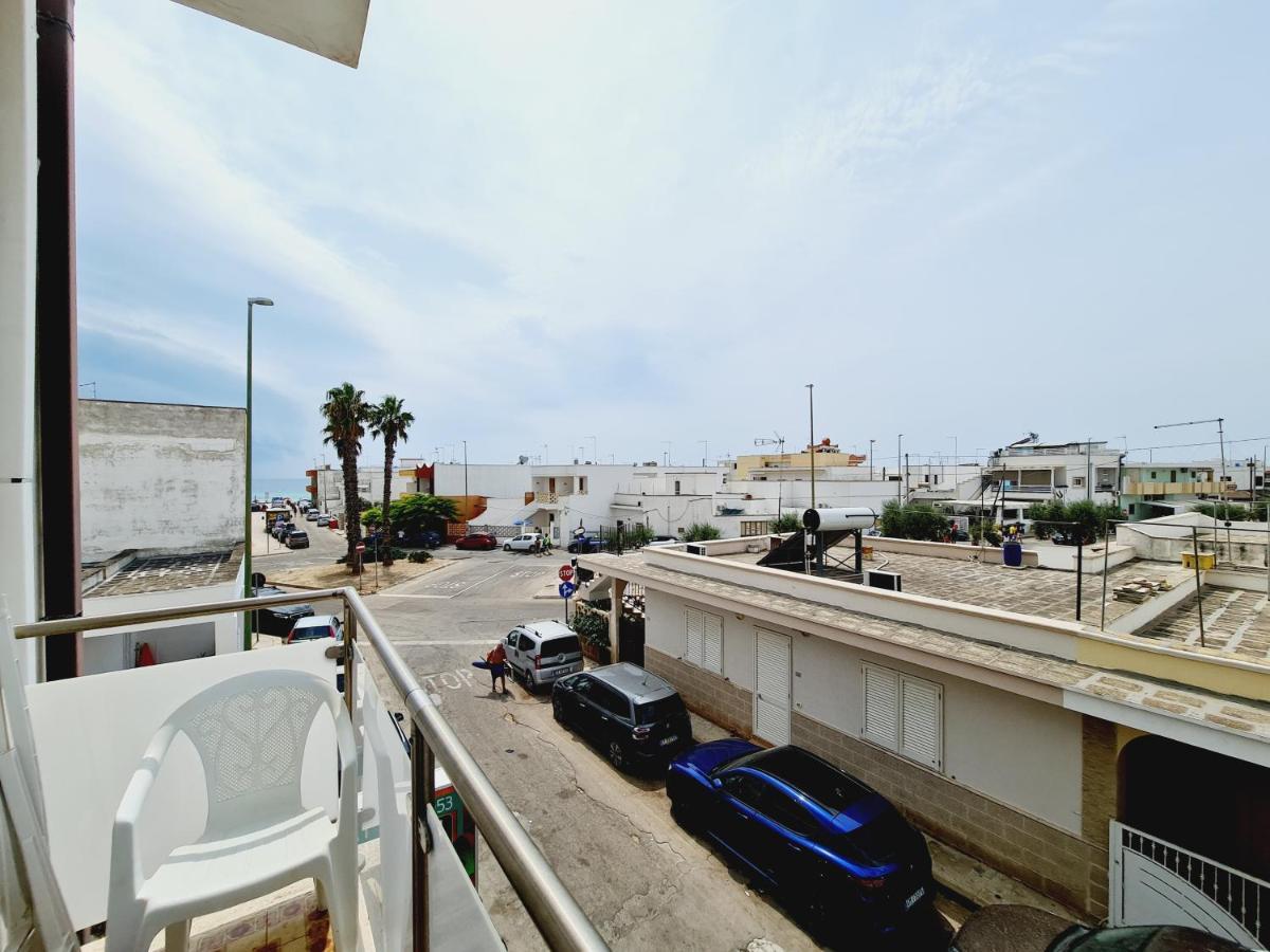 Kalispera Hotel Torre Lapillo Buitenkant foto